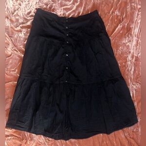 Women’s Old Navy Black Midi Skirt